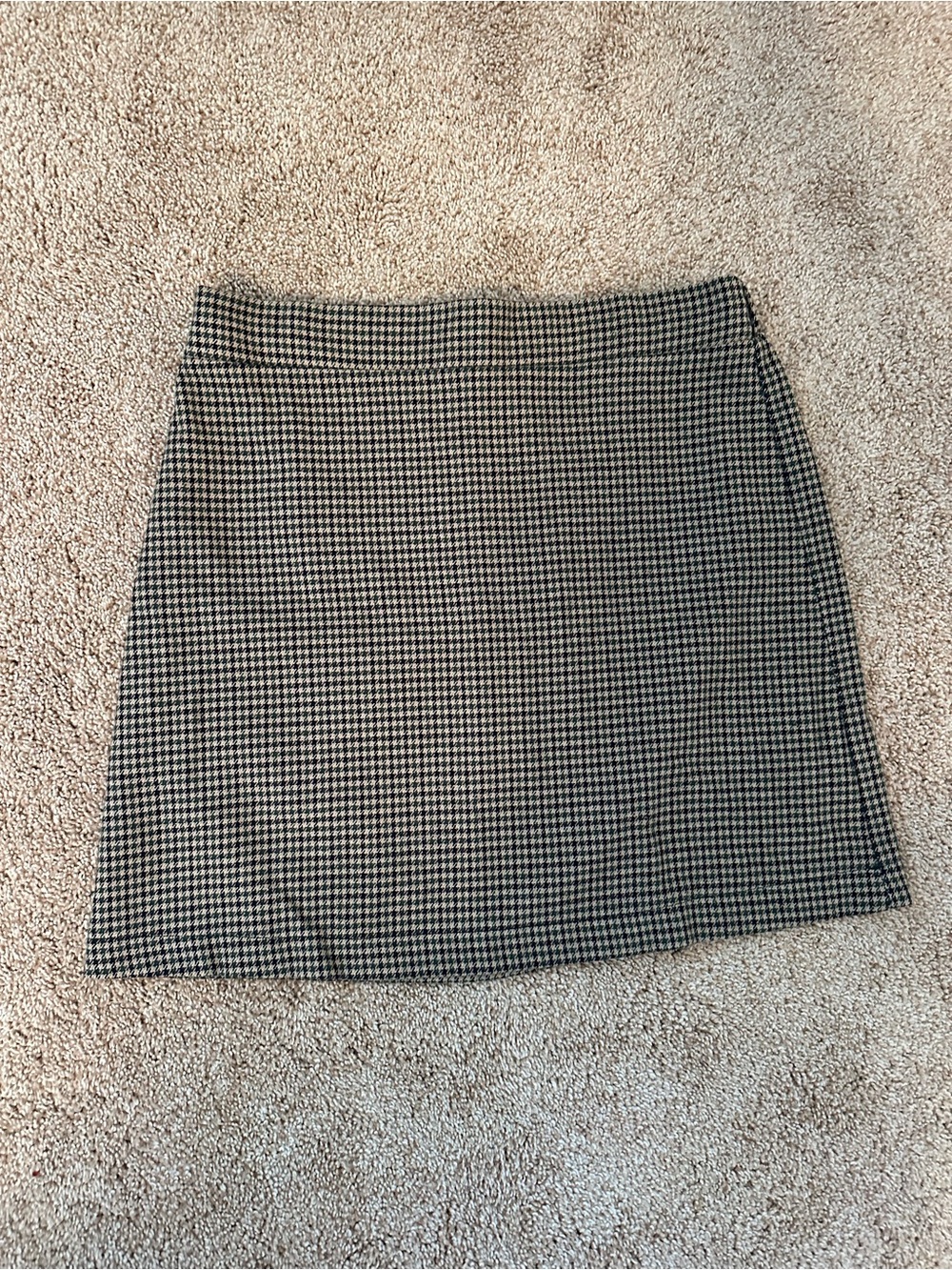 American Eagle Outfitters Houndstooth Mini Skirt — Black & White